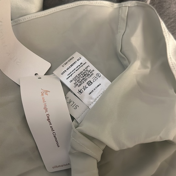 SOLD NWT Silk Maison French Bow Halterneck Silk Maxi Dress - Picture 7 of 9